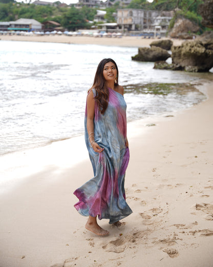 La Vie Lavé Gown